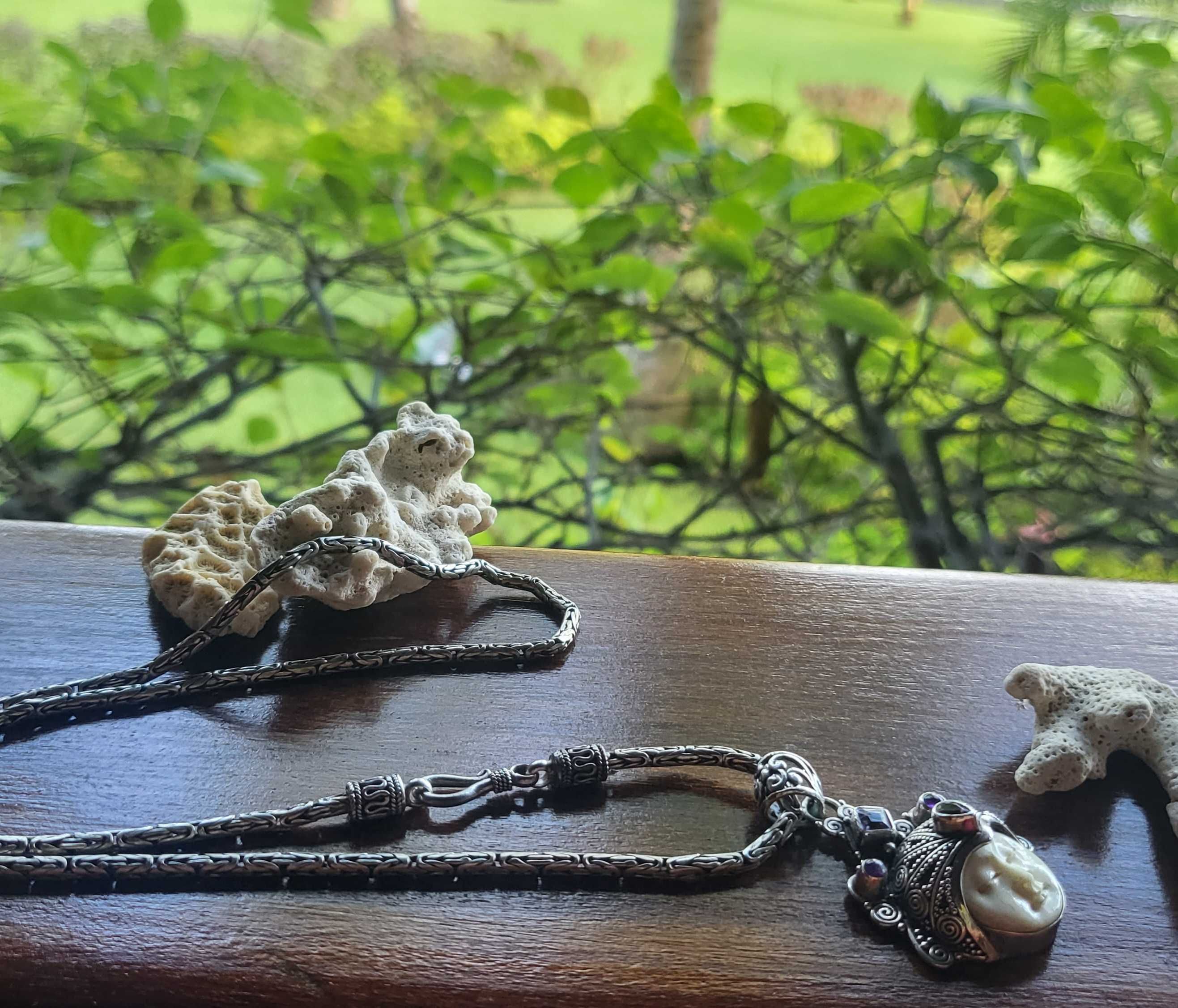 Балийски/Индонезийски сребърни бижута ,от етеств.камъни,златни обеци