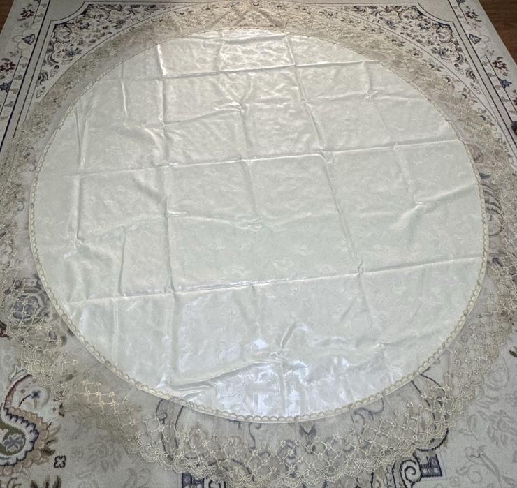 Новый скатерть, дастархан