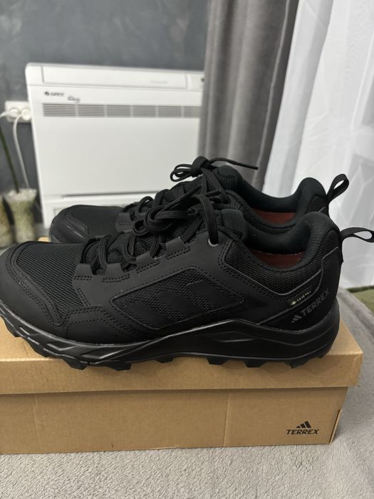 Adidas Terrex gore-tex 43