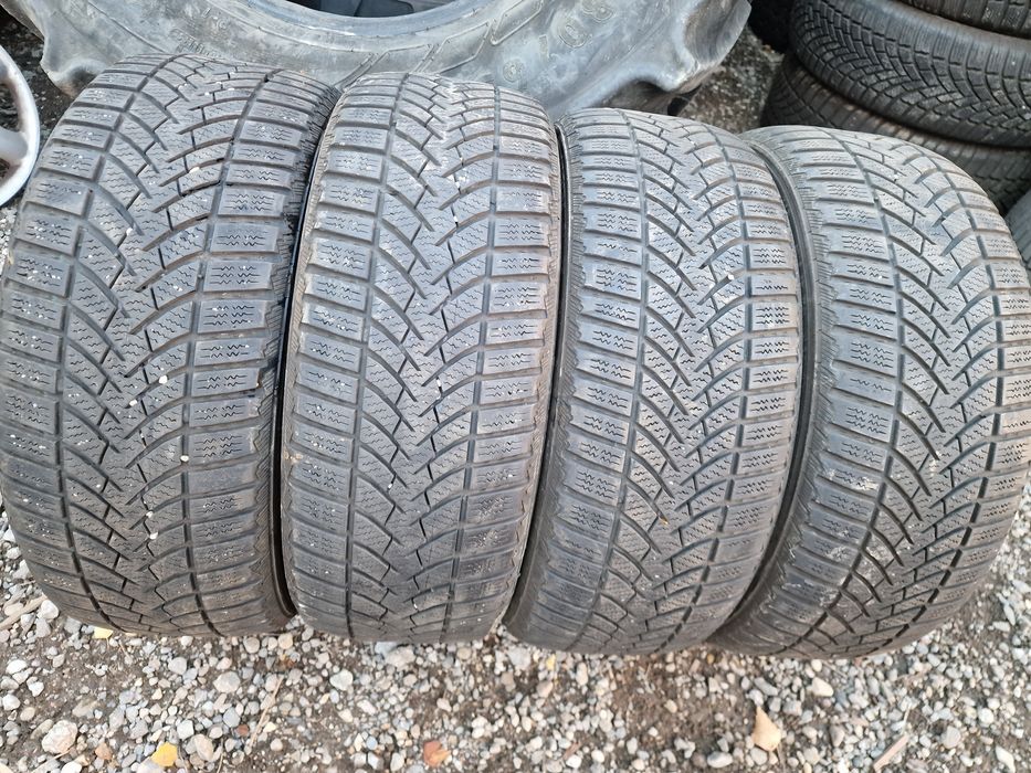 Anvelope 195/50R15 marca Semperit, M+S,DOT 2019