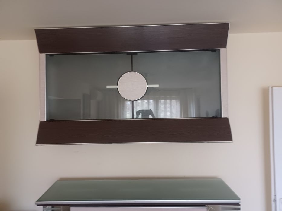 Vând Bar cu lumini opțional scaune