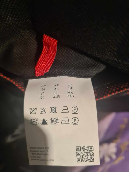 Ново оригинално сако HUGO BOSS Red Label 54ти/L размер