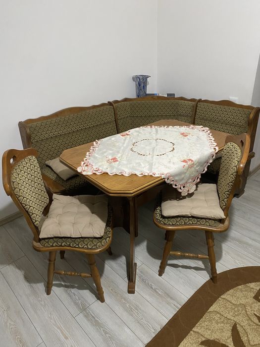 Colțar bucatarie din lemn masiv