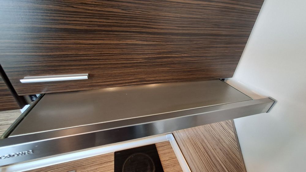 Кухня в идеално състояние с уреди!