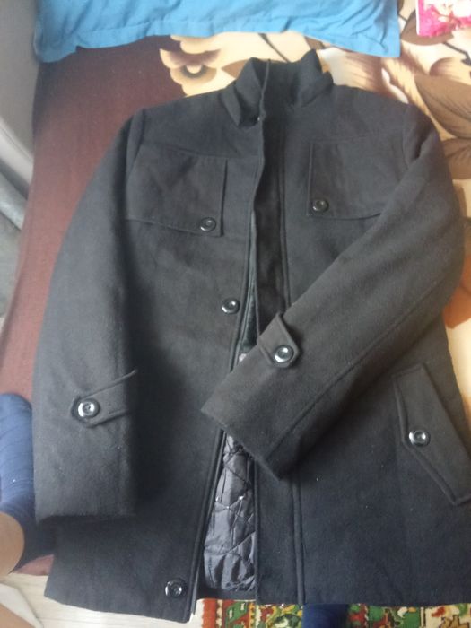 Продам мужское пальто, размер 52-54