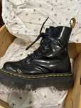 Bocanci negri nr 36 Dr. Martens