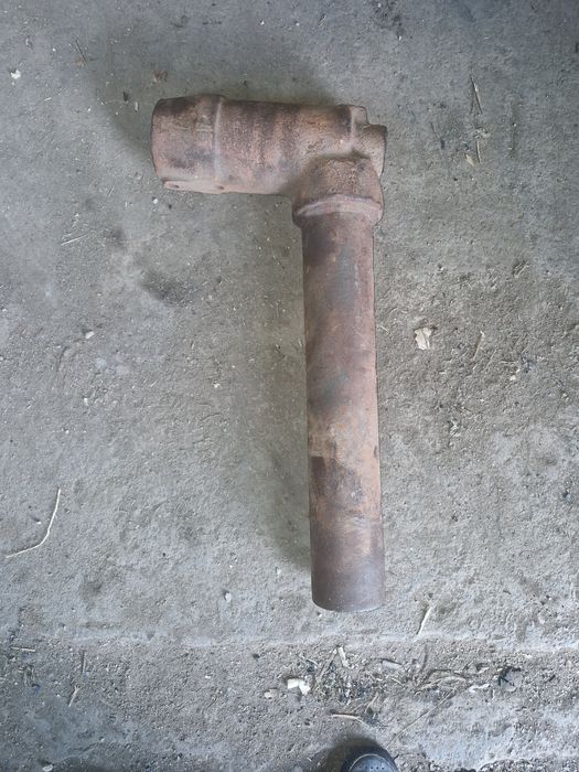 Кронштейн кулака (чулок) на ЮМЗ