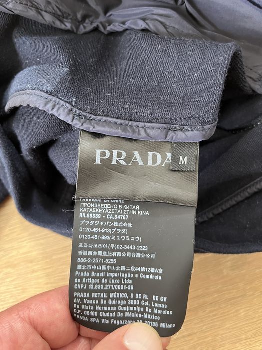 Prada оригинален дамски суитчър размер S-М