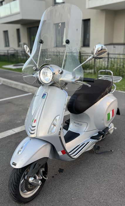 Piaggio Vespa Primavera ~ 50cmc 4T 2016