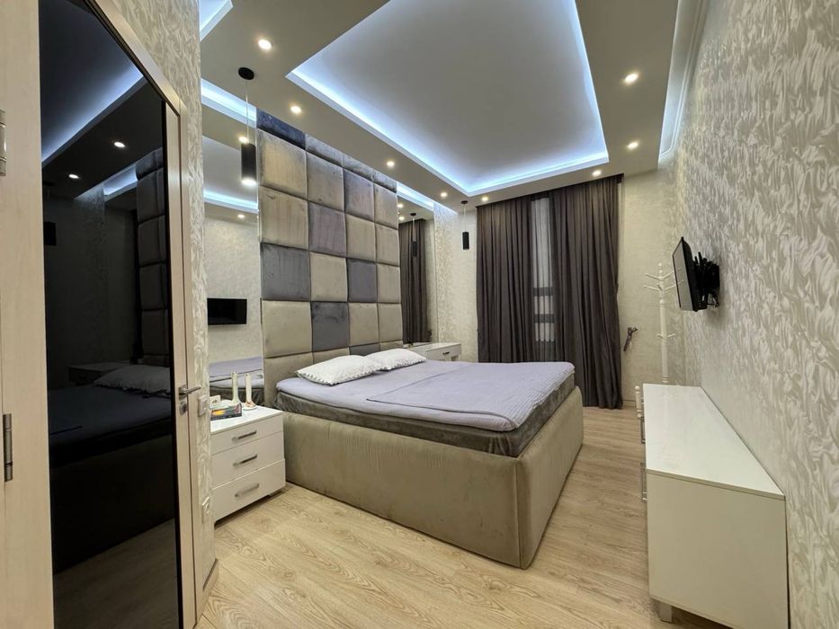 Продается квартира 5ти комнатная,ул Шота Руставели,151м2