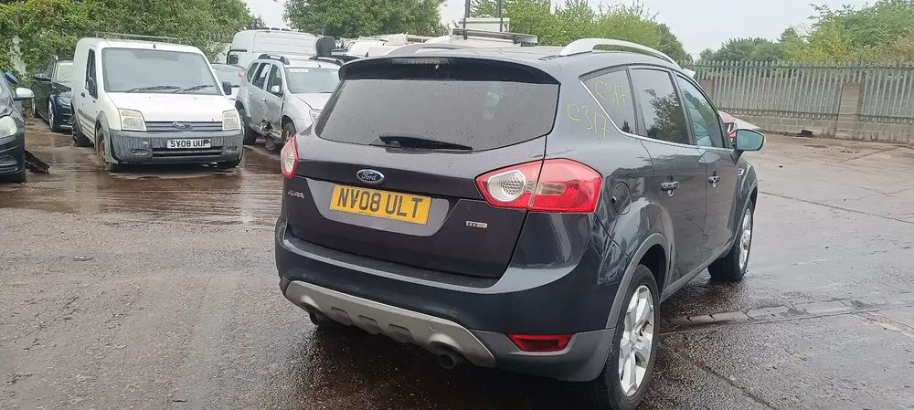 Dezmembrari / Dezmembrez Ford Kuga I 2.0 C20DD0X cutie viteze manuală 6 trepte cod culoare Sea Grey (Metallic)