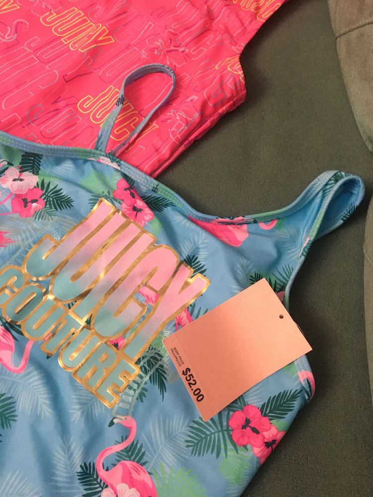 Бански момиче  juicy couture