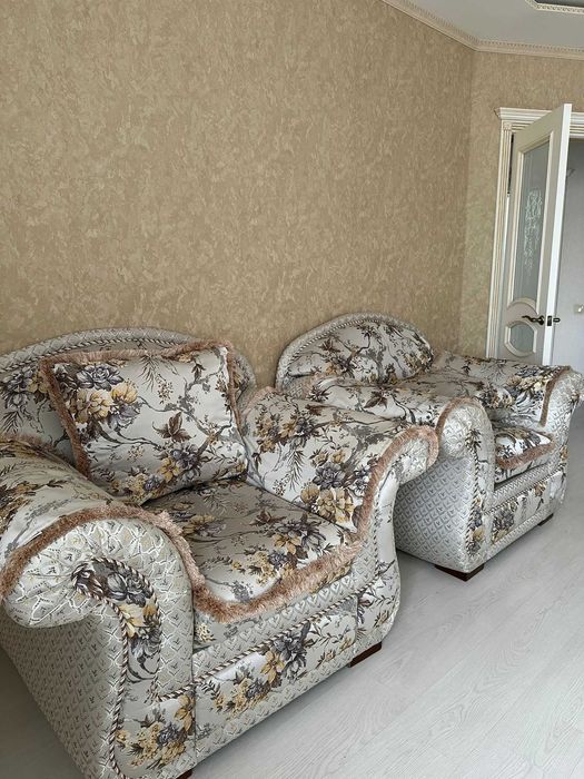 Продам мягкий уголок