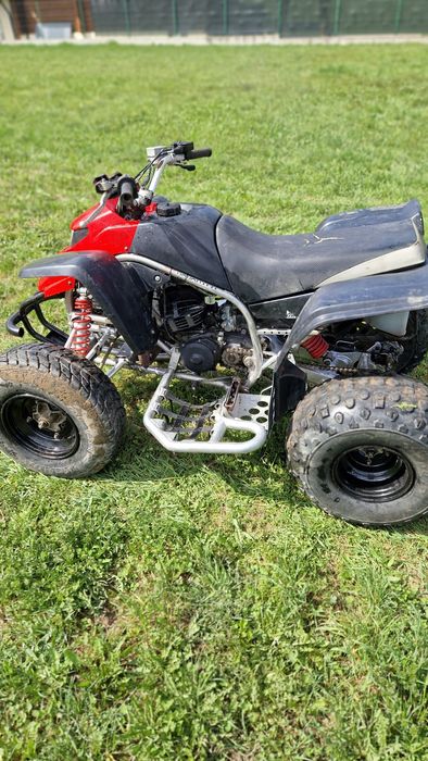 Vând atv yamaha blaster 200 2t