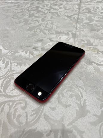 iphone SE red (2020)