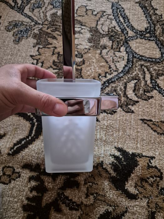 Perie WC suspendata Emco