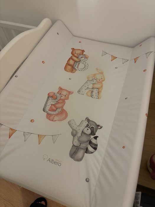 Masa de infasat bebelusi