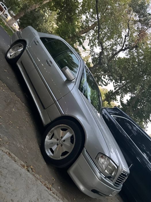 Mercedes w202. Год 1994. Цена 7.000$
