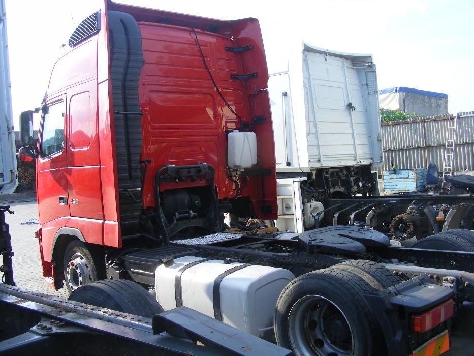 Dezmembrez Volvo FH 13 EEV dezmembrari camioane