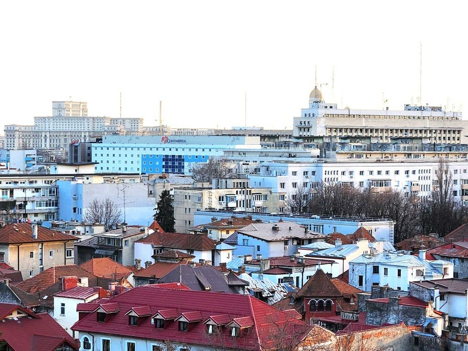 Garsonieră de închiriat , Titulescu , etaj 10 din 11 , vedere superbă