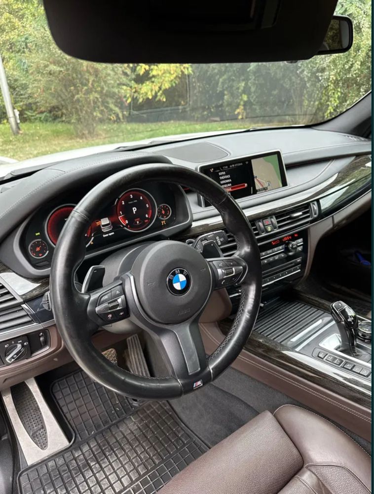 BMW X5 4,0D 313 к.с
