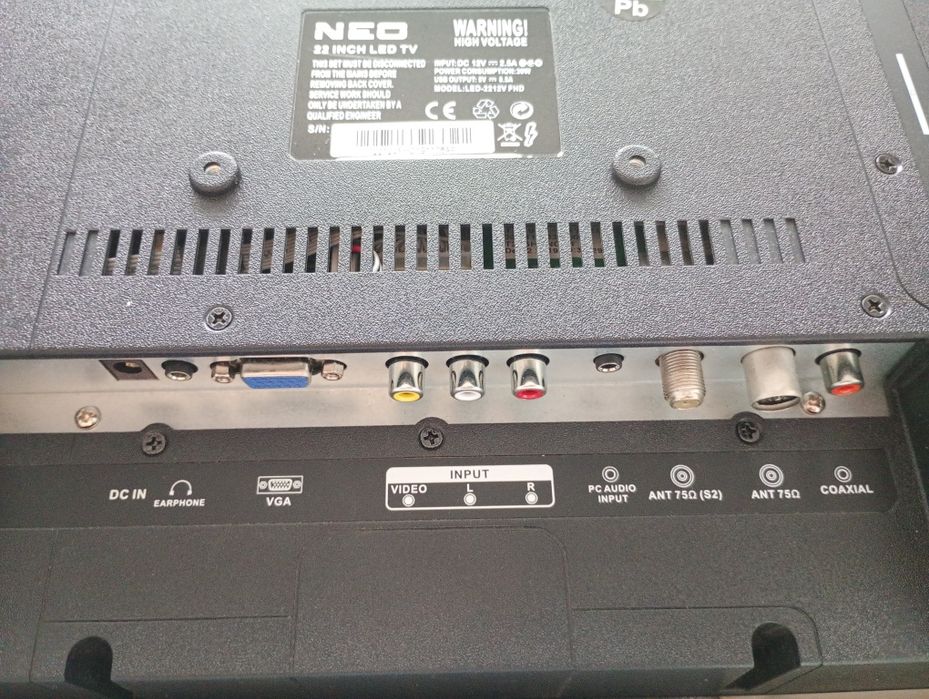 Телевизор 22 инча Neo