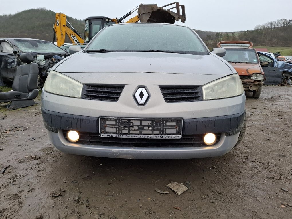 Piese/Dezmembrez Renault Megane ll 1.5dci Sedan An 2005