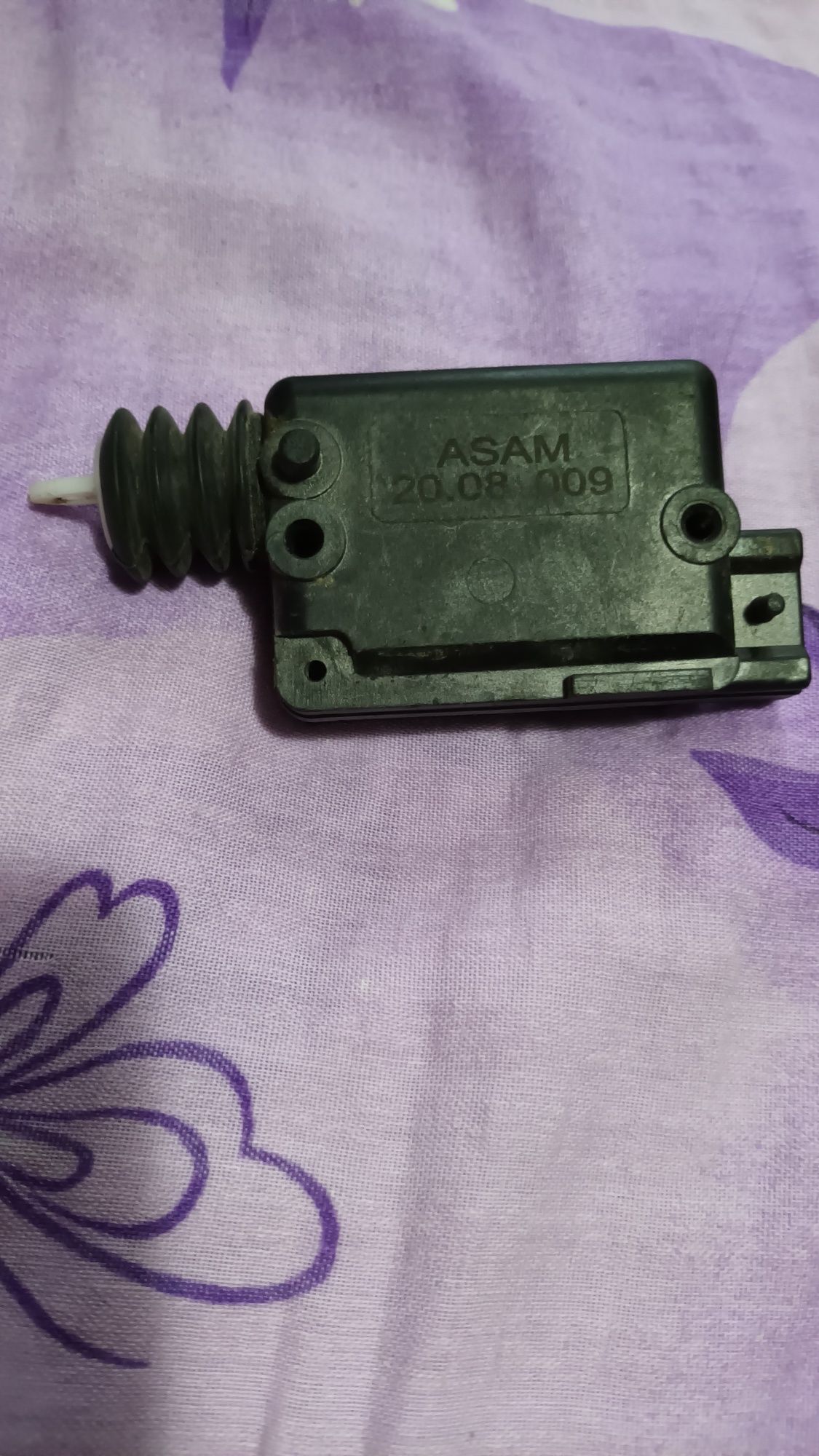 Actuator Electric Portbagaj Asam Dacia Logan 1 2004-2012 55159