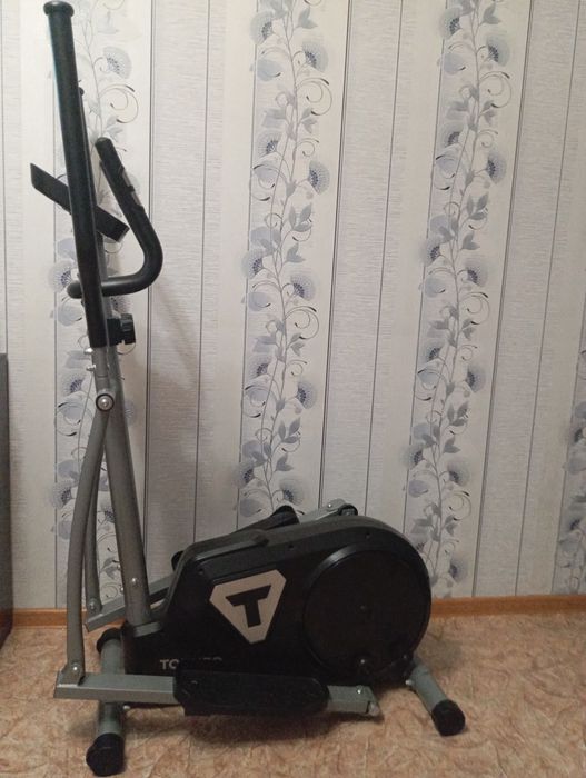 Эллиптический тренажёр