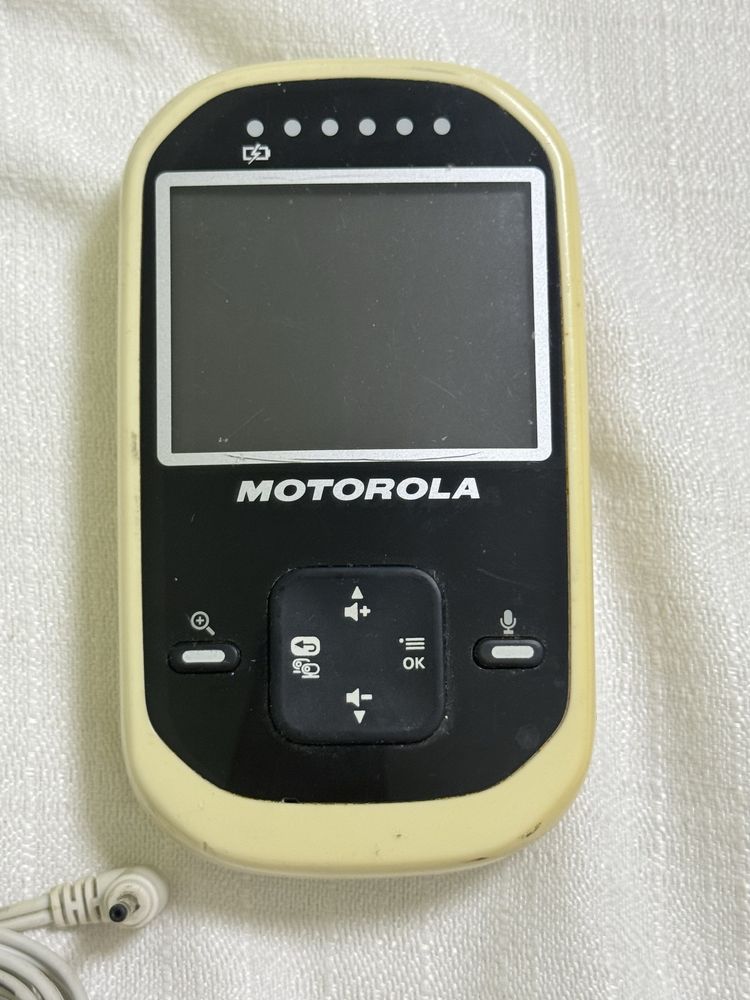 Wireless Motorola MBP-25PU 2.4 in Baby Monitor  Бейбифон
