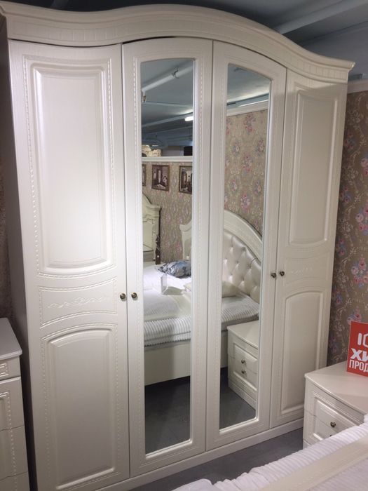 Шкаф сатылады срочно