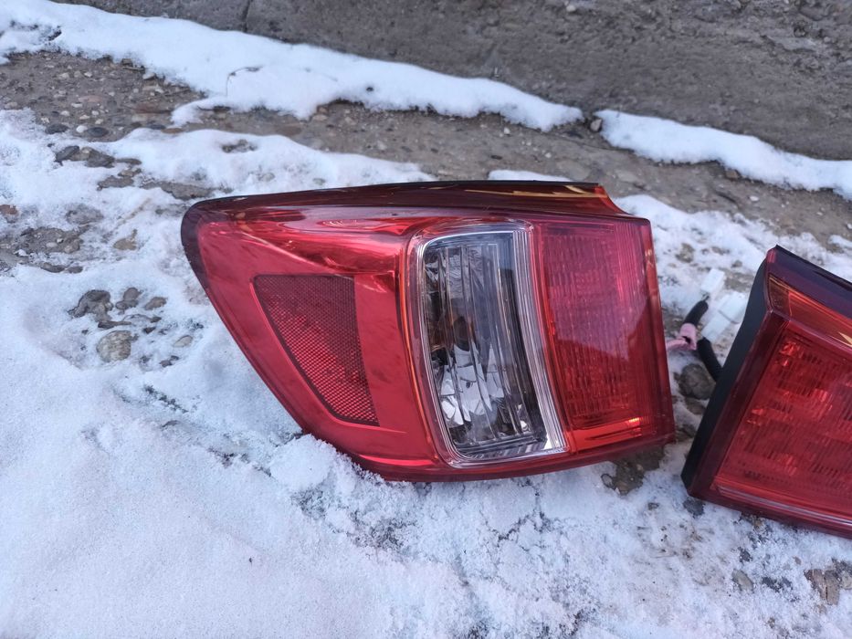 ляв и десен вътрешен и външен стоп за лексус ис 220 07-13 LEXUS IS 220