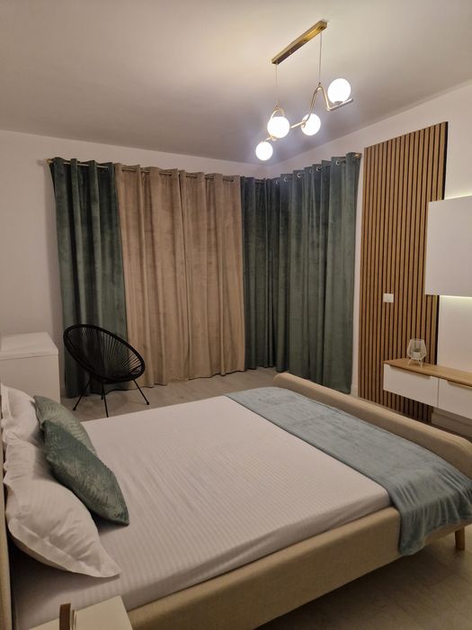 Cazare in regim hotelier (exclus escorte)