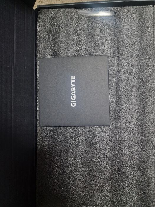 Placa video GeForce RTX 4070 TI Super Windforce Max OC 16 Gb