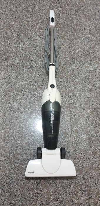 Aspirator vertical fara sac Deerma