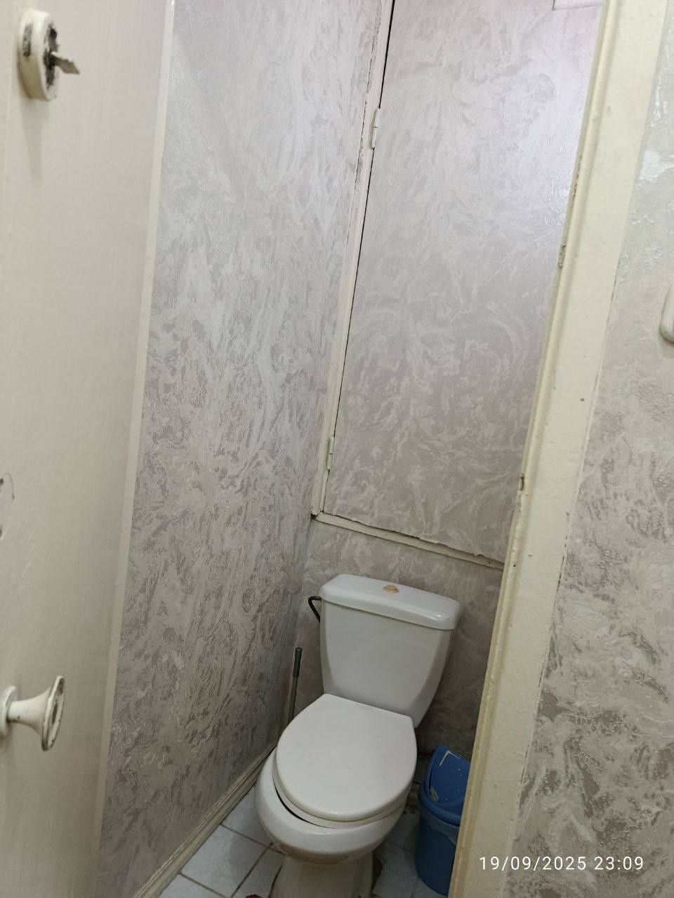 Продаются 2х комнатная квартира Чиланзар 16 Квартал Зеркалка