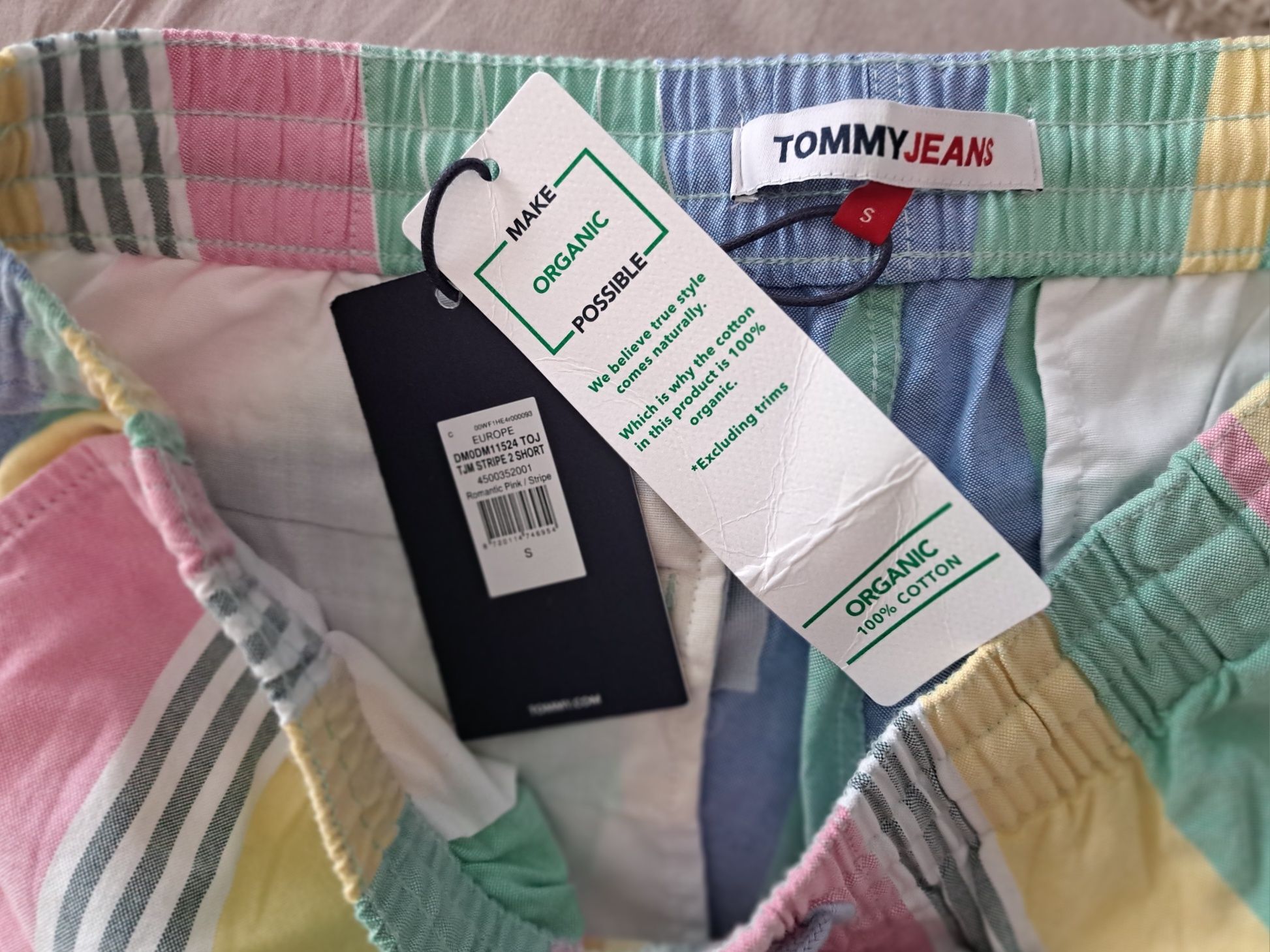 Tommy Hilfiger-Ориг.къси панталони Нови!!!