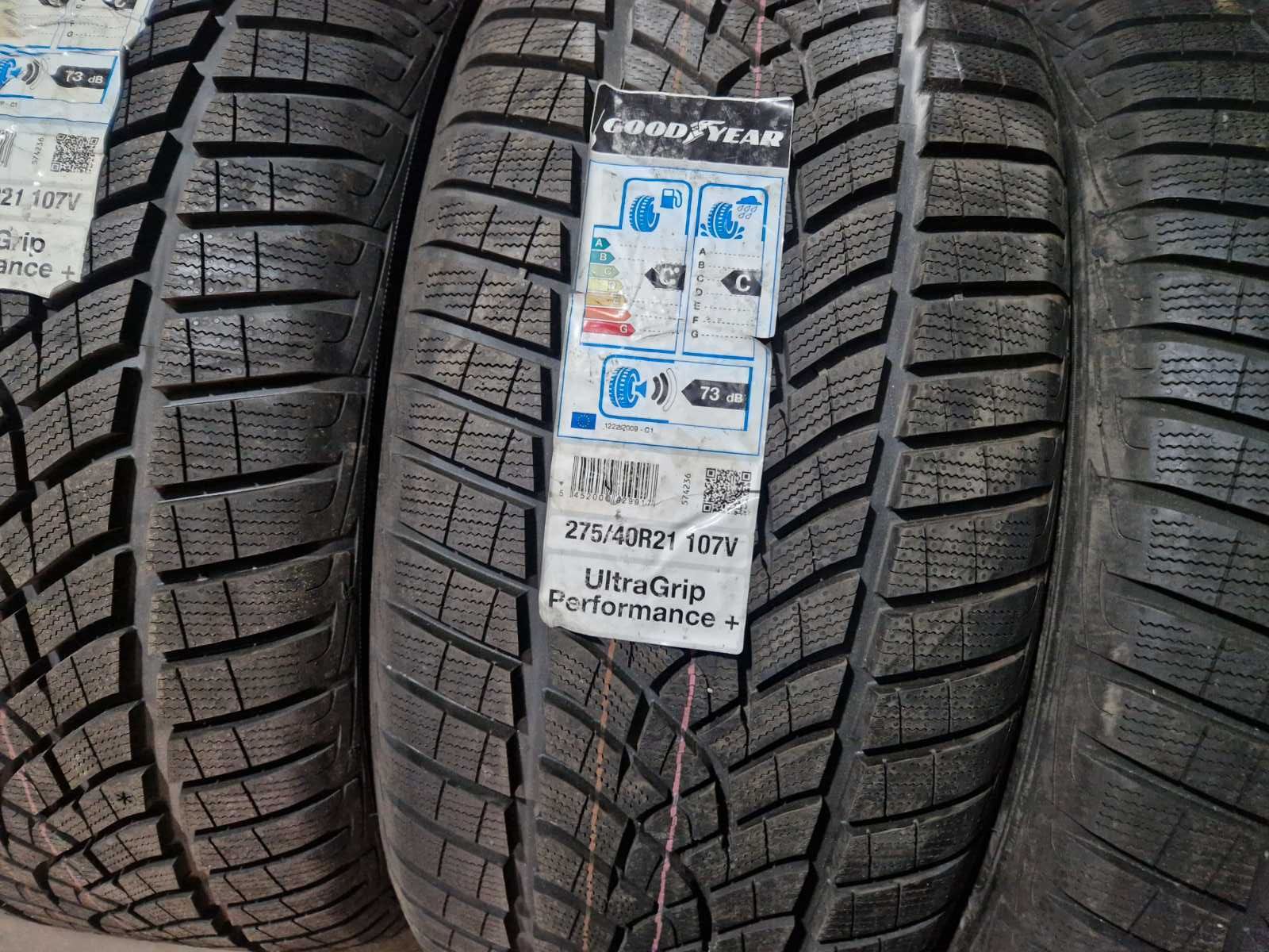 4 Goodyear R21 275/40
нови зимни гуми DOT3619
