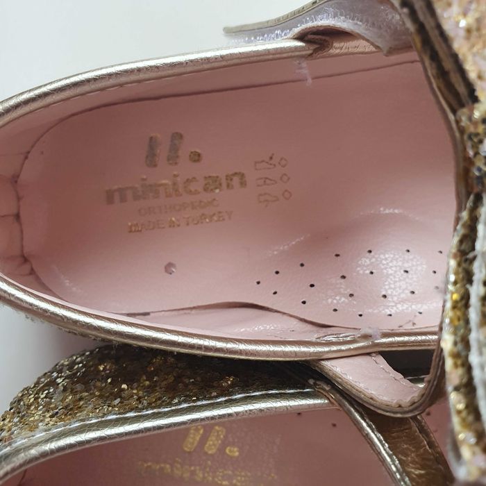 Детски официални обувки за момиче (р-ер 30)