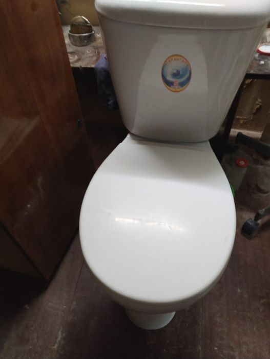 Продам унитаз б/у