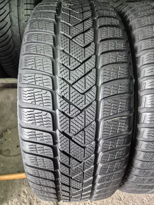 225 45 18 Anvelope de iarnă Pirelli Runflat Dot 50.23