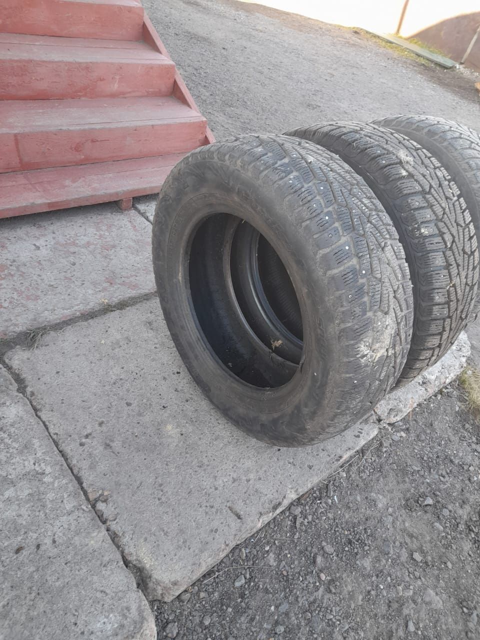 Срочно продам шины