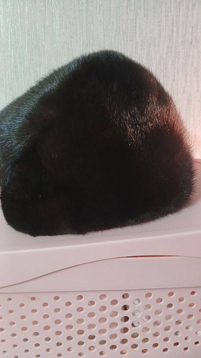 Продается норковая шапка