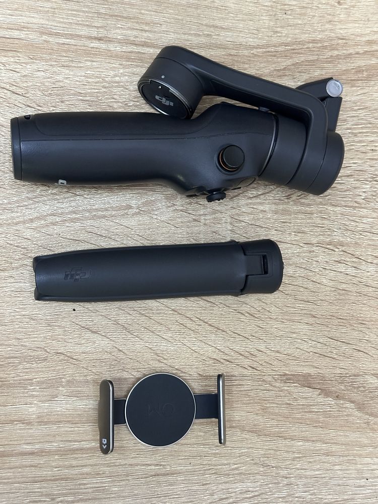 DJI Osmo Mobile 6