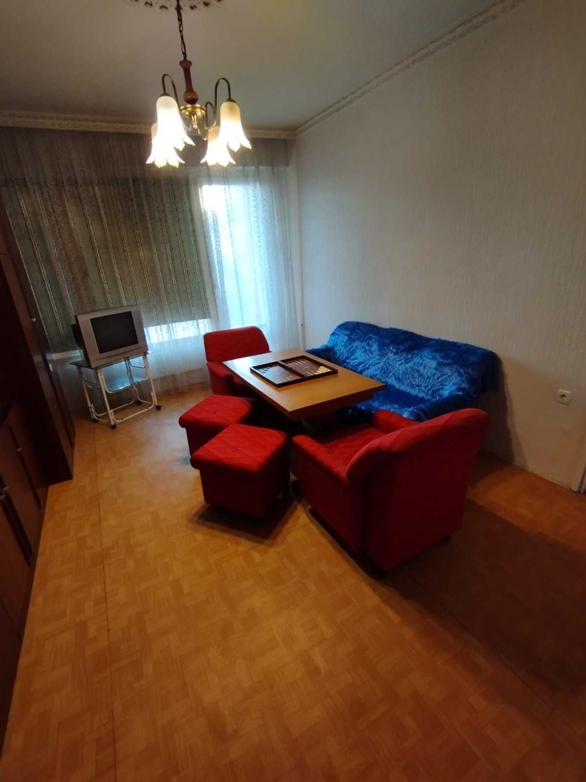 Продавам двустаен апартамент и гараж в кв. Балик, гр. Добрич