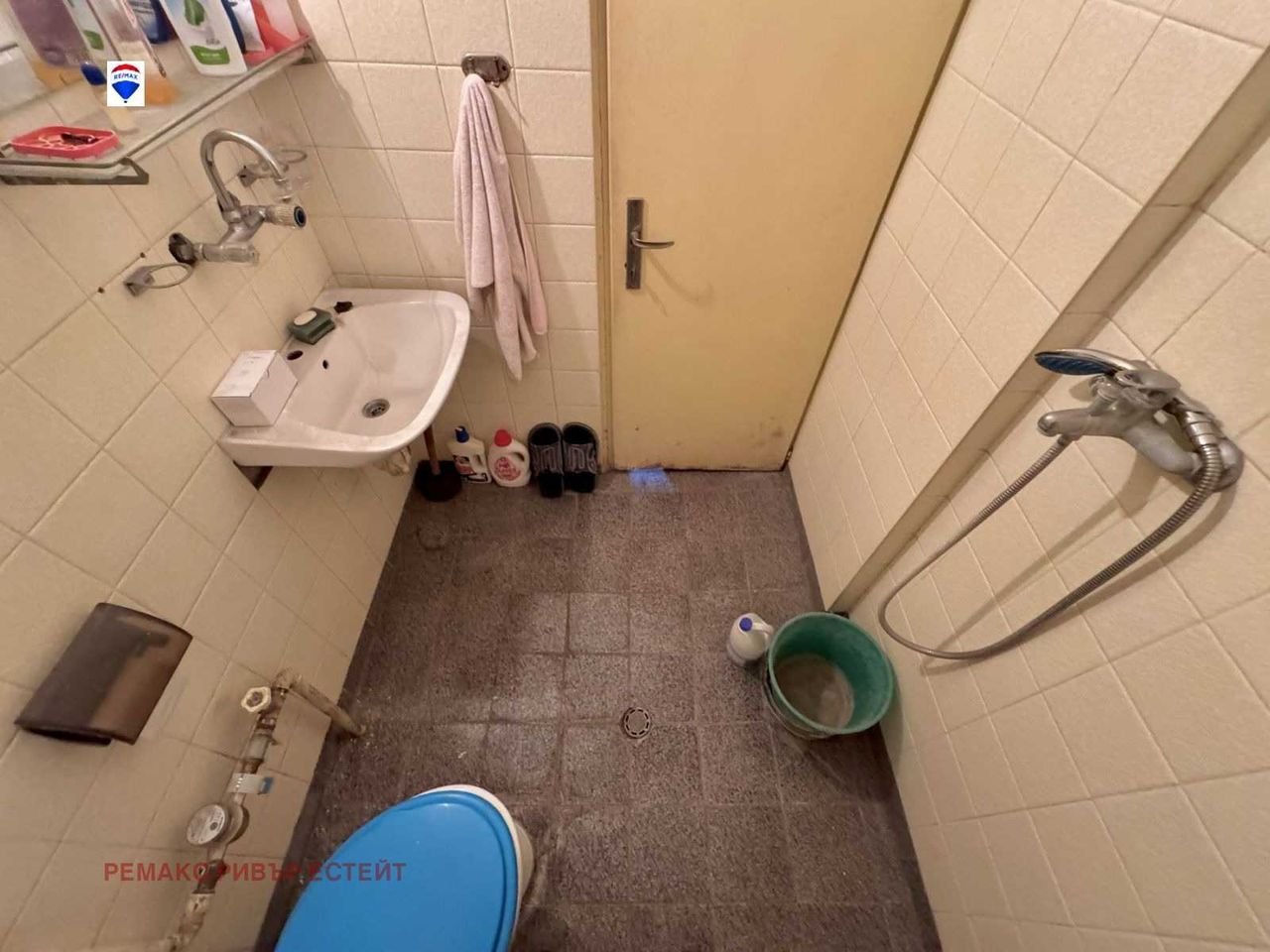 Продава се Двустаен апартамент в Русе, Дружба 2 - 67 кв.м за 709 €/кв.м - Снимка #11