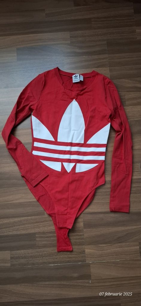 Body Adidas dama