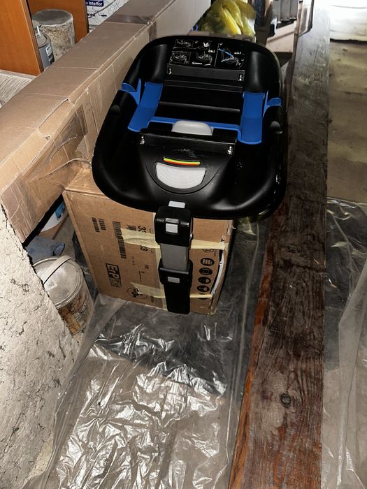 Vand baza isofix pentru scoica