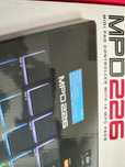 Akai MPD226 MIDI контролер(чисто нов)