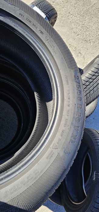 275 50 R 20 Continental iarna